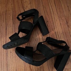 Clarks Platform Sandals